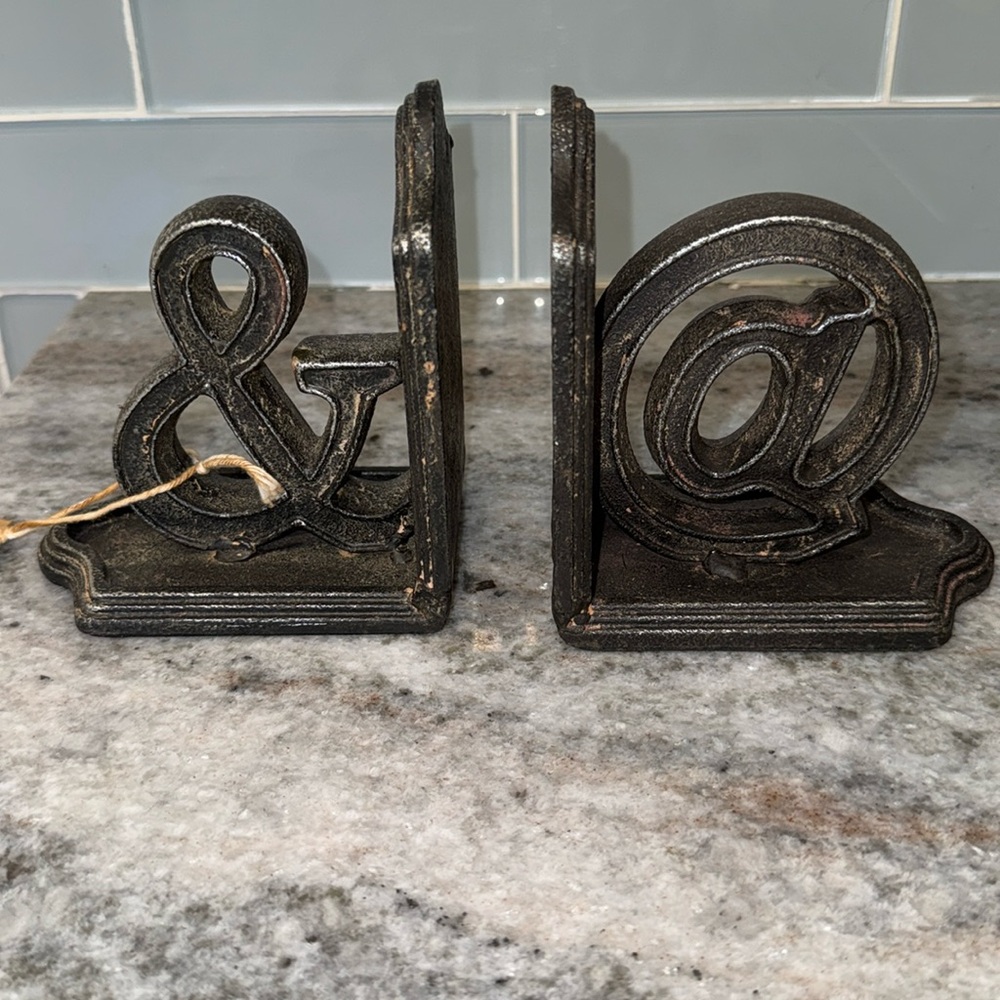 Distressed iron bookends